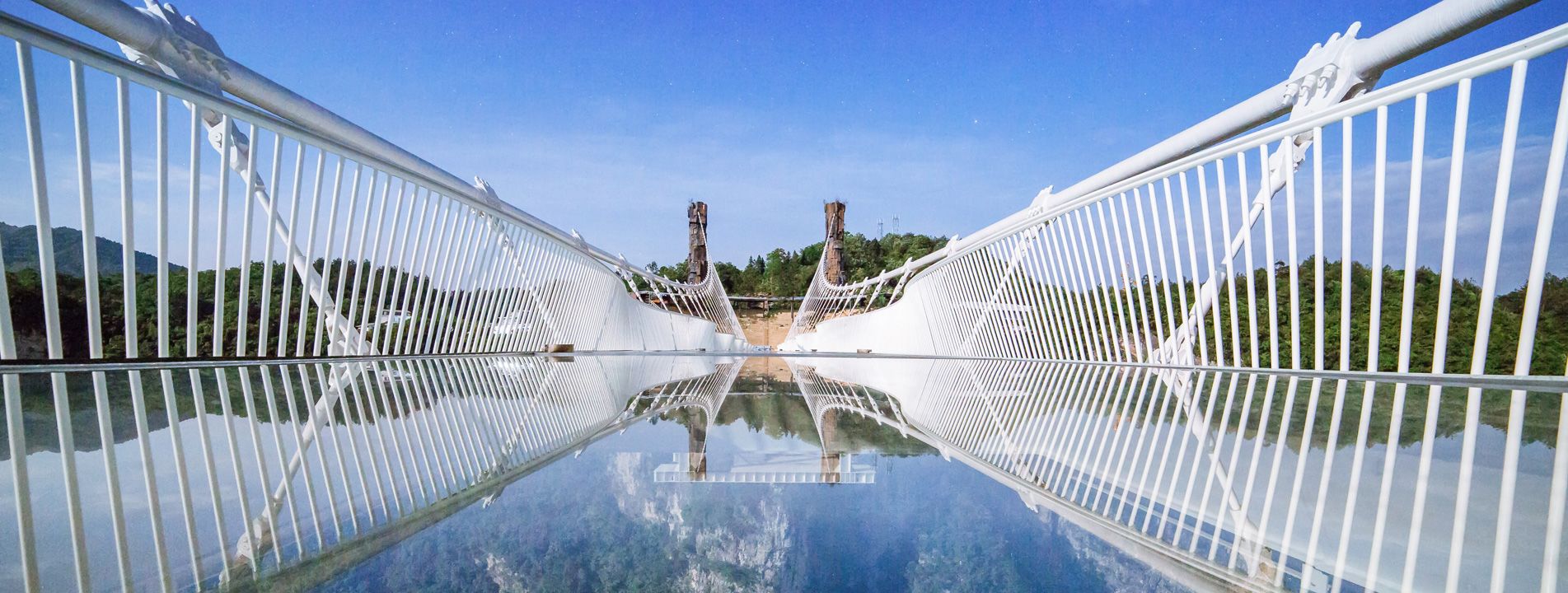 glass-bridge.jpg